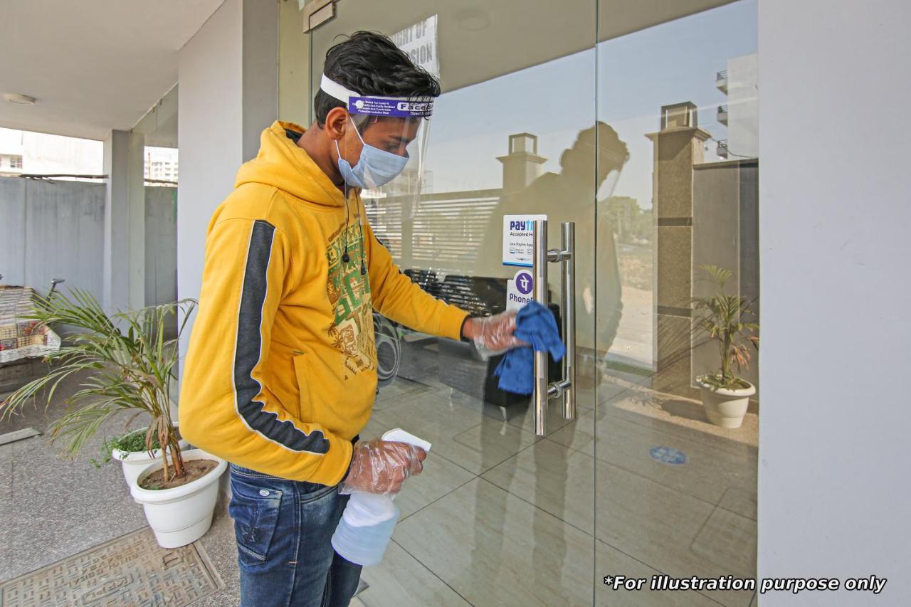 Oyo Flagship 80971 The Lime Tree Bareilly Exterior foto